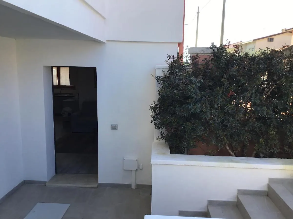 Il Parco Iun R1207 - Appartamenti Con Ingresso Indipedente Santa Giusta 0*,